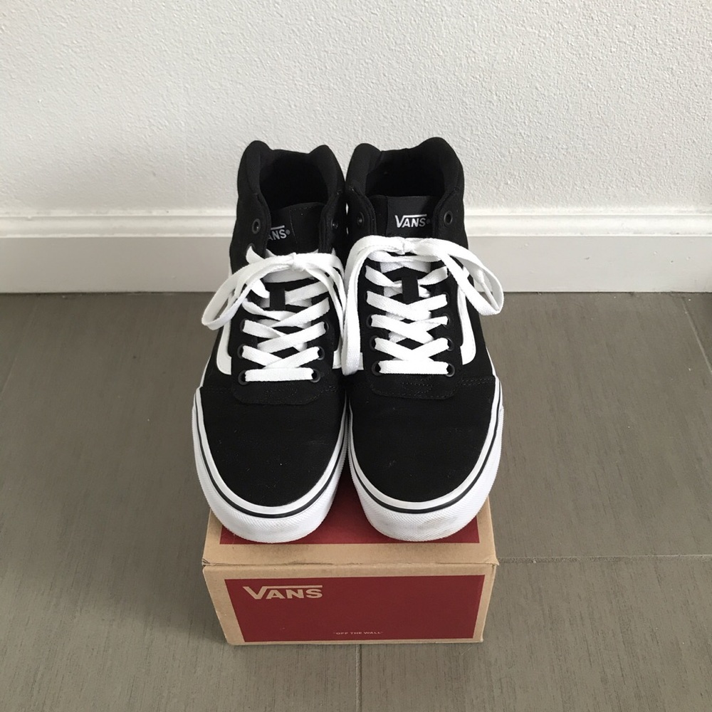 women’s 7 ward hi (canvas) VANS